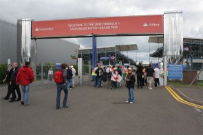 f1_entrance.jpg f1_entrance.jpg