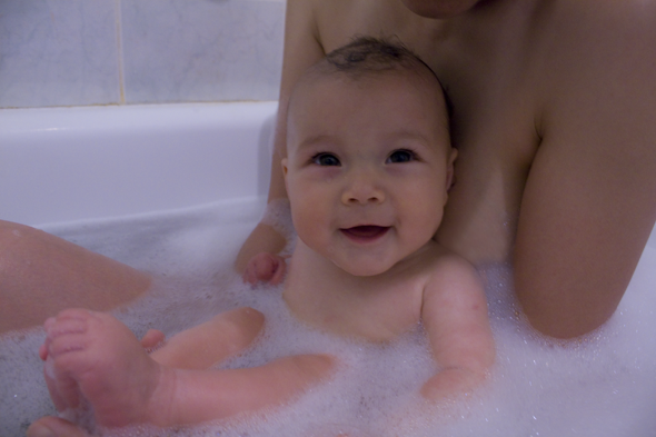 5to6_bathing
