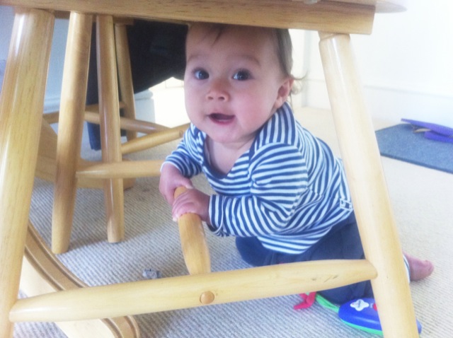 9_underchair