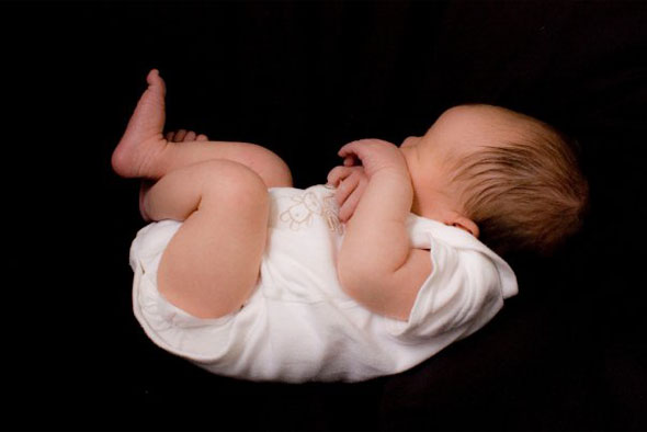 sleepingleona